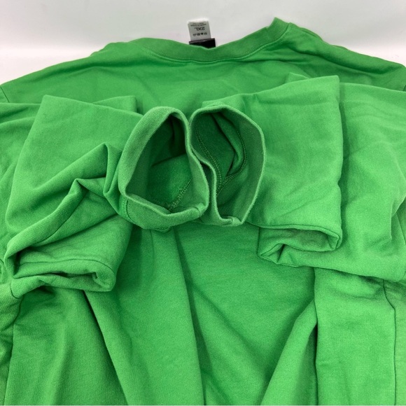 Fifth Sun We Hiss You a Meowy Catmas Green Crewneck Sweatshirt Size 2XL Cat Lady - Picture 13 of 14